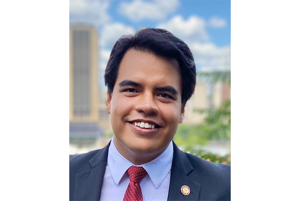 ल्योंस सांचेज़-कोंचा की तस्वीर